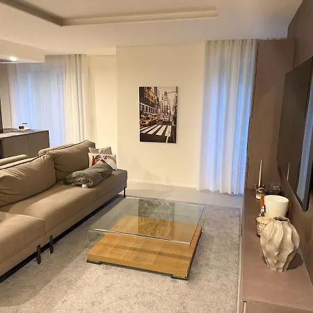 Appartamento Luxury Modern 2-bedroom With Terrace Lussemburgo
