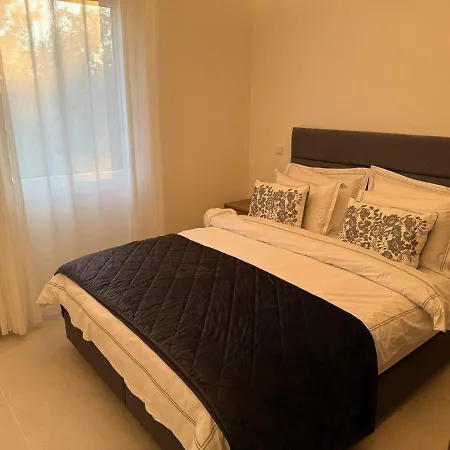 Appartamento Luxury Modern 2-bedroom With Terrace *